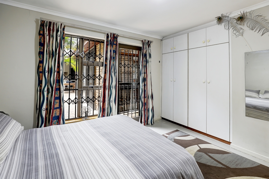 4 Bedroom Property for Sale in Everglen Western Cape